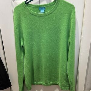 Women's Two Bees 100% cashmere Green Crewneck Sweater - navy hearts on sleeve